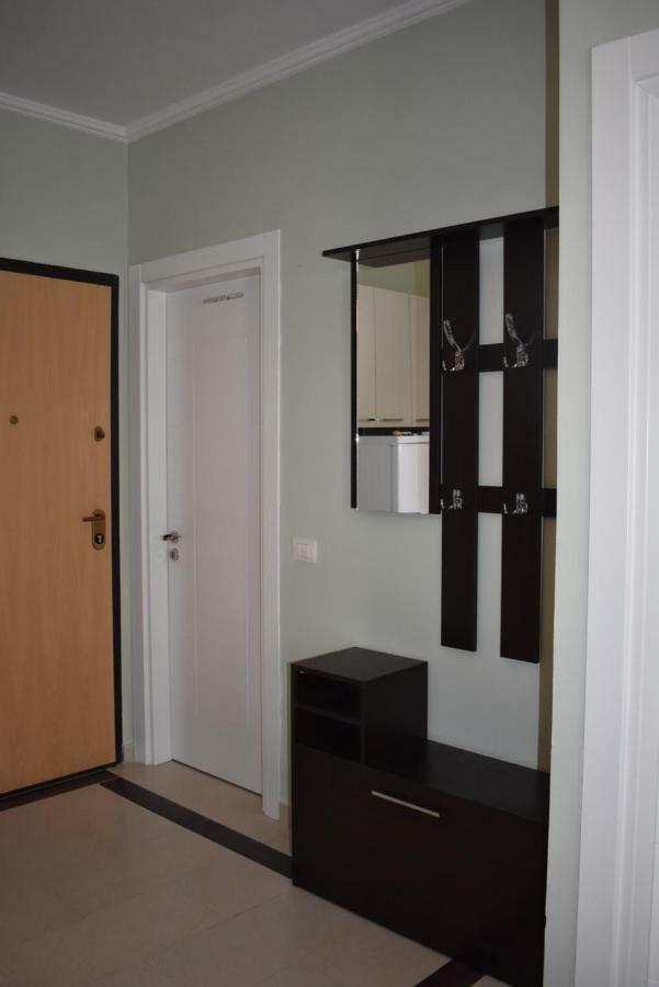 Duki's Apartments Orikum Bagian luar foto