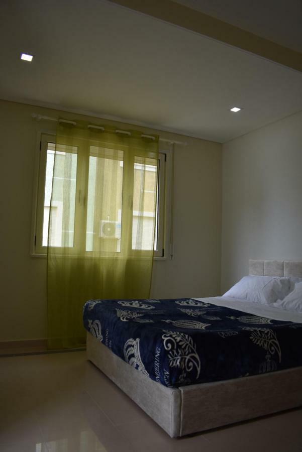 Duki's Apartments Orikum Bagian luar foto